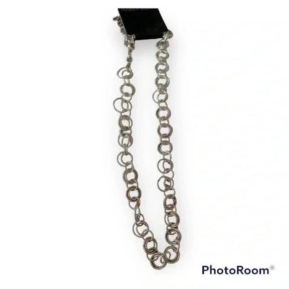 Necklace - Picture 1 of 3